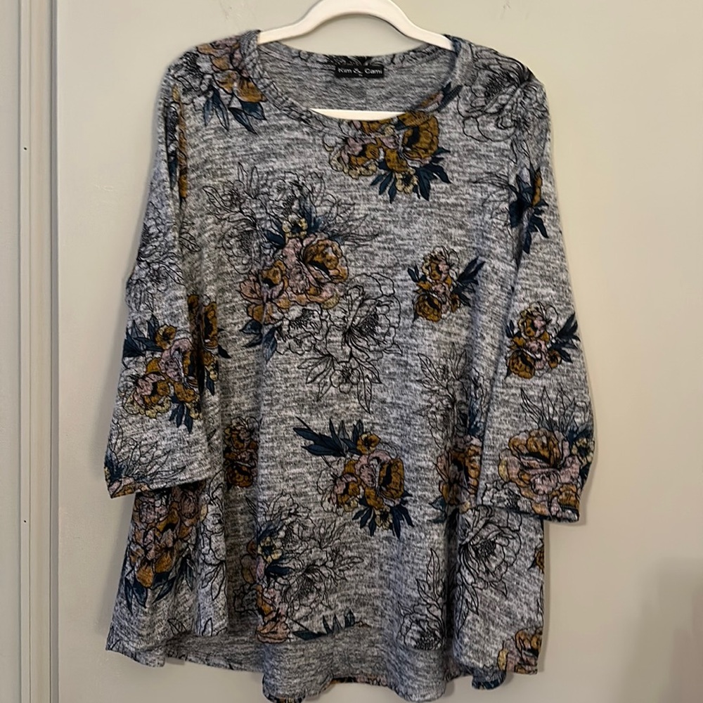 Kim & Cami 1X women’s top